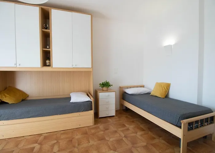 Luminoso Con Ampia Terrazza سان بارتولومِيو آل ما